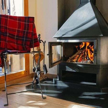 La Ginesta 2, Apartaments De Muntanya Estación Exteriör bild
