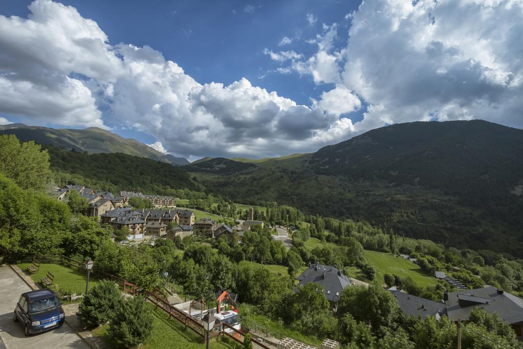 La Ginesta 2, Apartaments De Muntanya Estación Rum bild