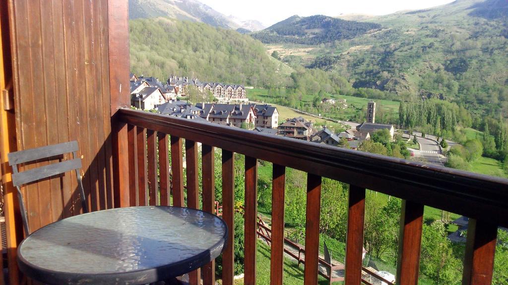 La Ginesta 2, Apartaments De Muntanya Estación Rum bild